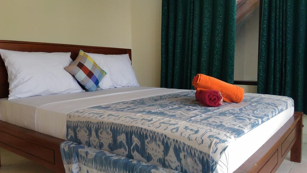 Santa Fe Homestay & Warong Amed Exterior foto