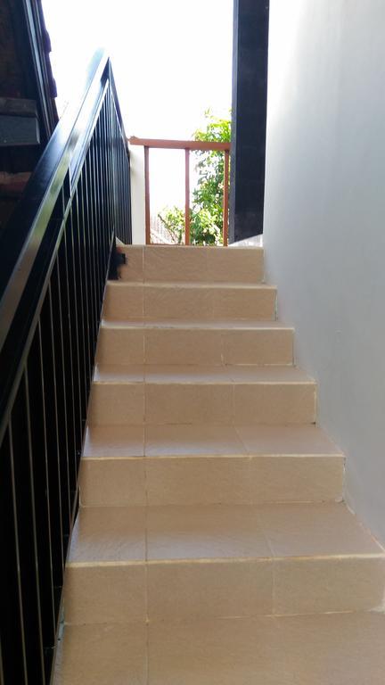 Santa Fe Homestay & Warong Amed Exterior foto